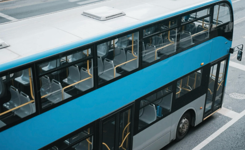 双层观光公交车